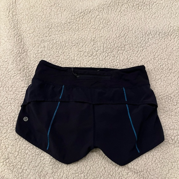 Like new Lululemon shorts- speed up lined shorts - Picture 4 of 5